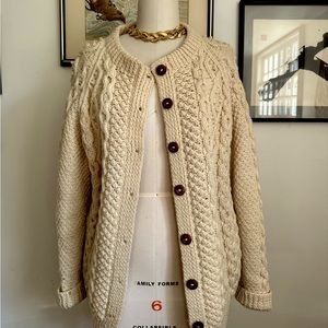 RARE Vintage Cream Wool Cableknit Cardigan M